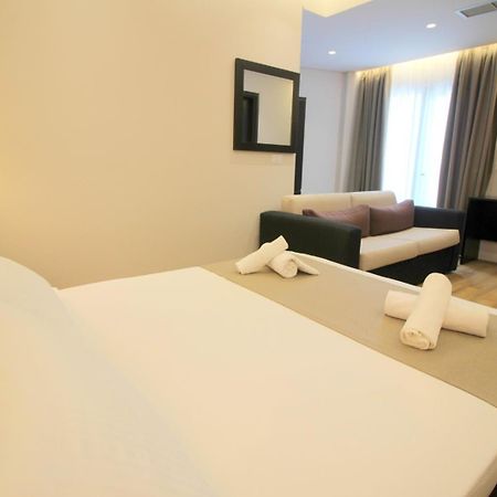 Hotel Strora Саранде Екстериор снимка
