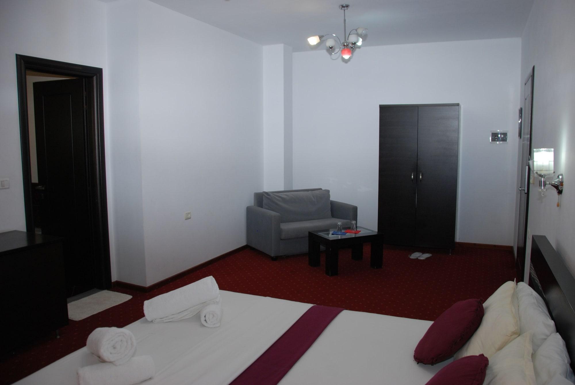 Hotel Strora Саранде Екстериор снимка