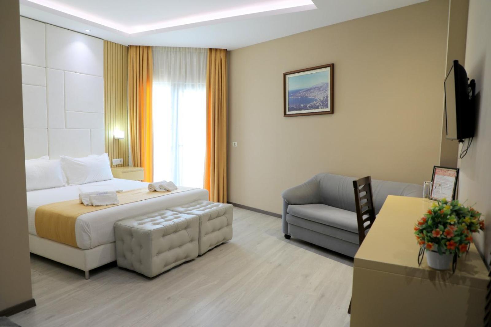 Hotel Strora Саранде Екстериор снимка