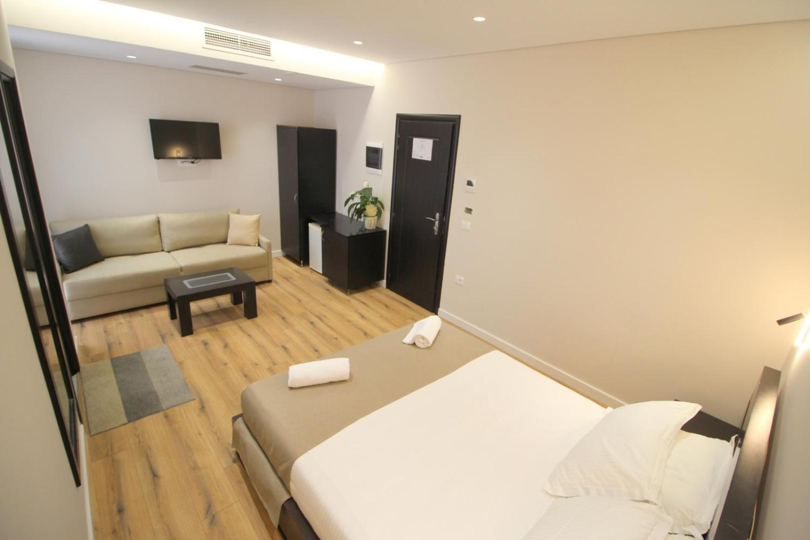 Hotel Strora Саранде Екстериор снимка