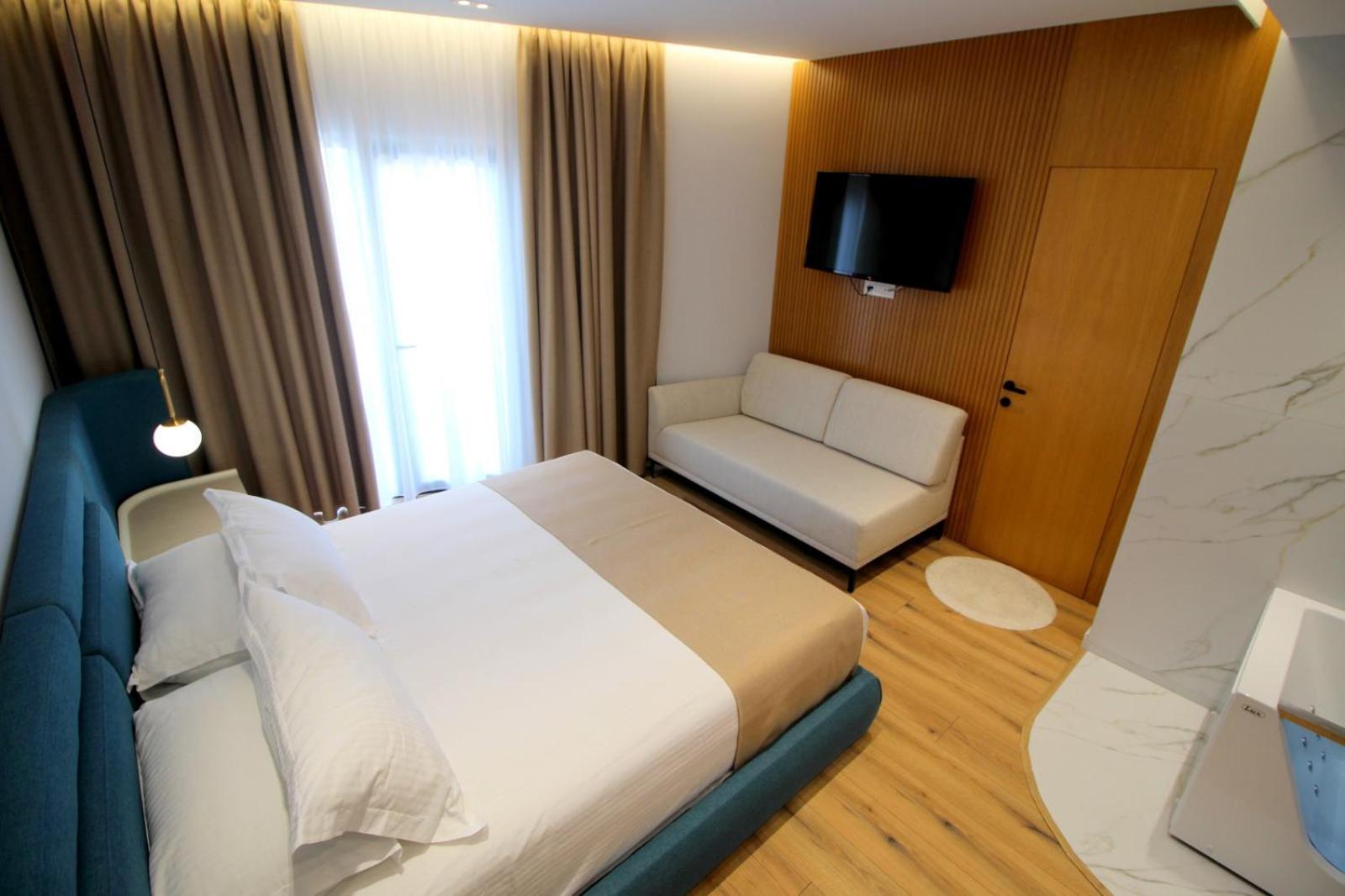 Hotel Strora Саранде Екстериор снимка