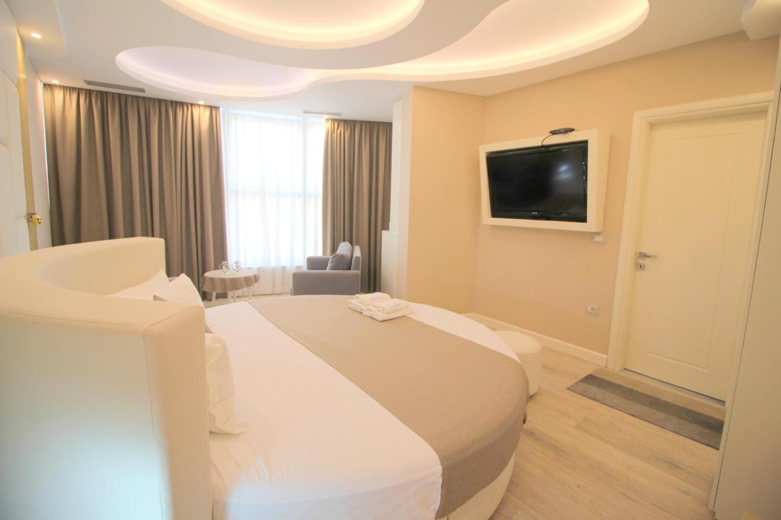Hotel Strora Саранде Екстериор снимка