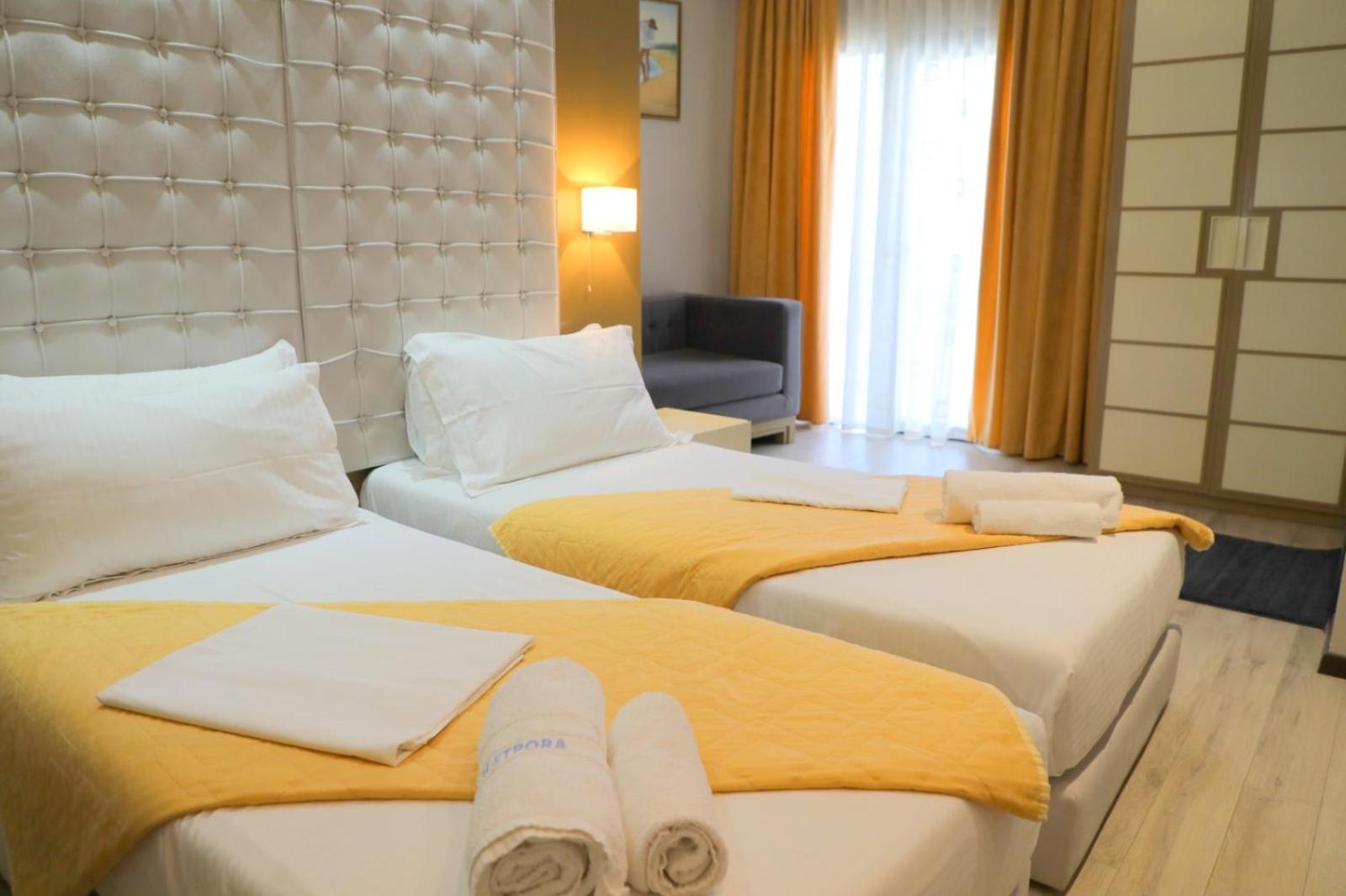 Hotel Strora Саранде Екстериор снимка